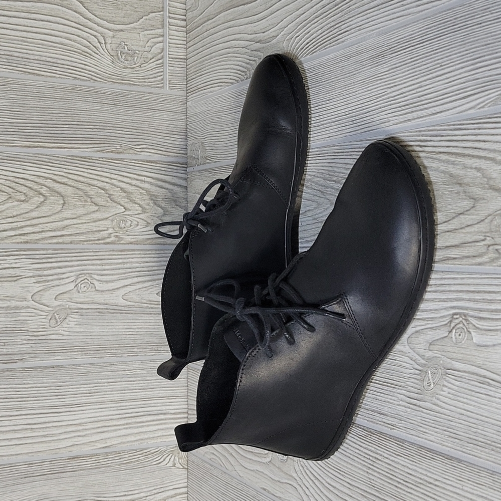 Vivobarefoot Black Gobi II Leather Classic Desert Obsidian Boots